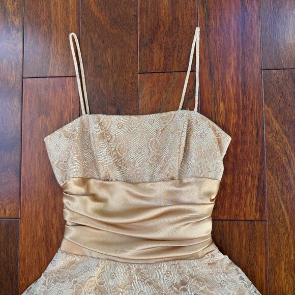 Vtg Masquerade Gold Cocktail Dress Gown Shimmer Lace Prom Y2K Fairy Size 5/6 - Picture 3 of 13